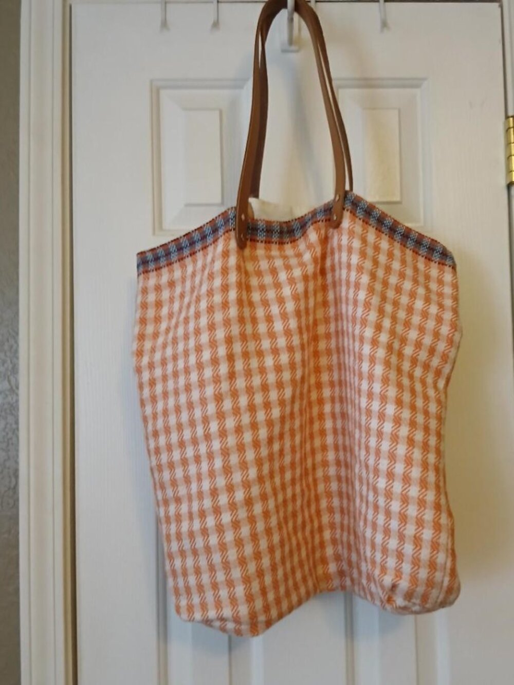 OVERSIZE TOTE